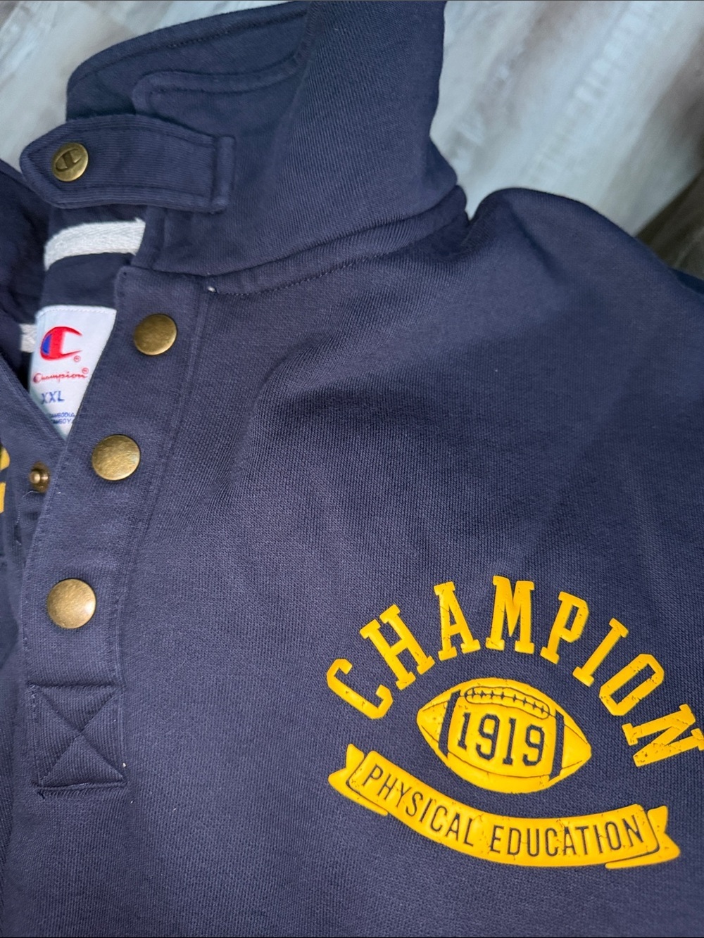 Champion Men’s Physical Ed. Limited Edition Mockneck - Picture 10 of 10
